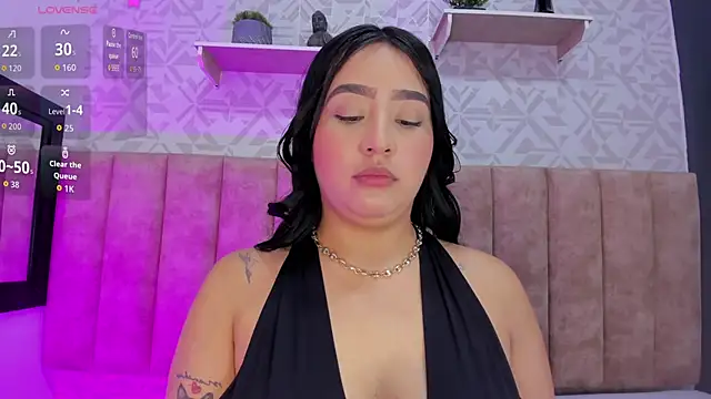 Snapshot of MelinaCruz chatting on November 2025 03:50:01 AM MelinaCruz online show from November 2025 03:50:01 AM