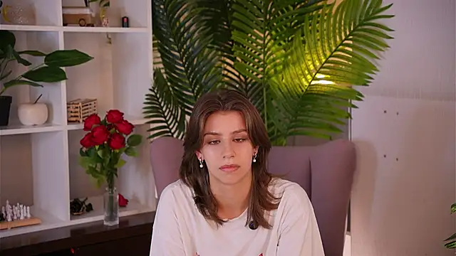 Snapshot of NormaCusson chatting on March 2025 10:26:01 AM NormaCusson online show from March 2025 10:26:01 AM