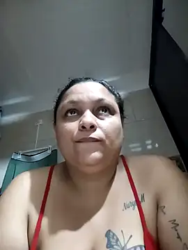 Snapshot of aliciaxm chatting on March 2025 07:03:02 PM aliciaxm online show from March 2025 07:03:02 PM