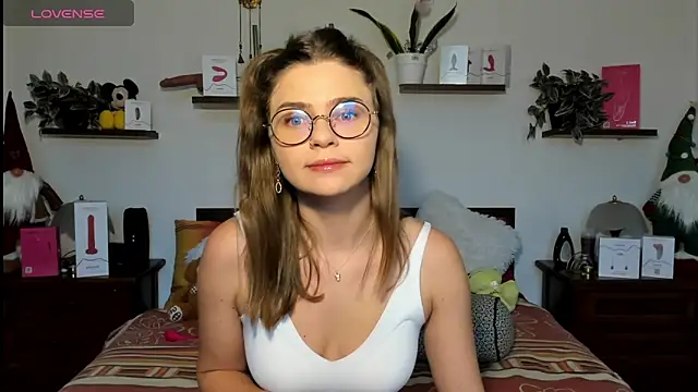 HaleyReedme online show from January 2026 07:45:01 AM