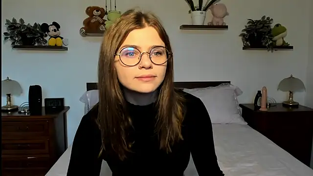 HaleyReedme online show from February 2026 08:10:02 AM