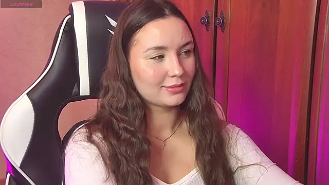 CherryTouss online show from January 2026 01:04:01 PM