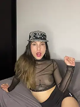 Snapshot of CosmiccAlai chatting on March 2025 01:00:01 AM CosmiccAlai online show from March 2025 01:00:01 AM