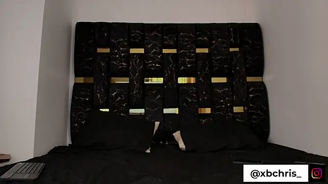 chris blake   online show from September 2025 06:08:02 PM