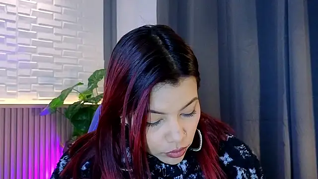 TiffanyWalk online show from October 2025 10:36:01 AM