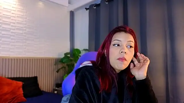 TiffanyWalk online show from January 2026 11:35:01 AM