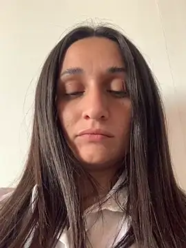 Snapshot of luci_brecman chatting on June 2026 06:52:01 PM luci brecman online show from June 2026 06:52:01 PM