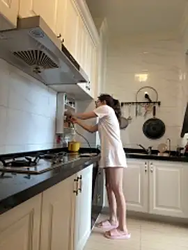 aa520uv online show from April 2026 02:37:02 AM