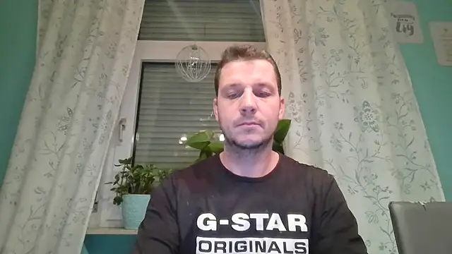 Snapshot of wassermann8484 chatting on October 2025 05:52:01 AM wassermann8484 online show from October 2025 05:52:01 AM