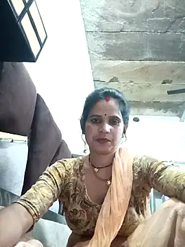 Reena27 online show from March 2025 04:02:01 PM