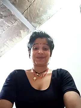 Reena27 online show from March 2025 12:28:02 AM