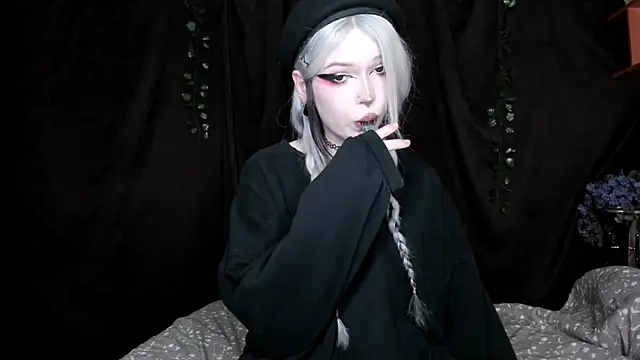 Snapshot of amelia_mays_xx chatting on November 2025 04:41:02 PM amelia mays xx online show from November 2025 04:41:02 PM