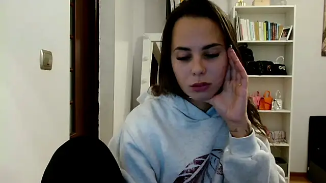 MayaJoy24 online show from October 2025 06:49:02 PM