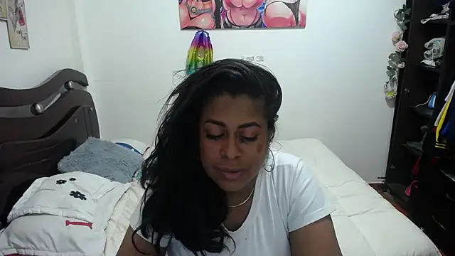 Tu-Reina online show from December 2025 03:58:02 AM