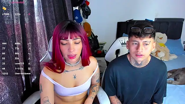 Snapshot of Alex_Sabrina chatting on March 2025 02:33:02 PM Alex Sabrina online show from March 2025 02:33:02 PM