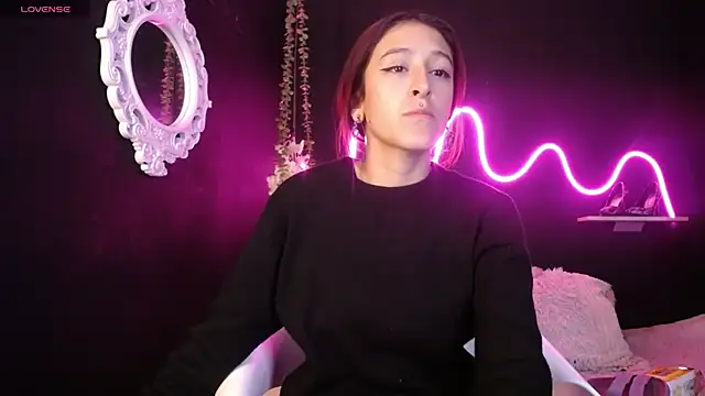 Snapshot of Hairydoll_ chatting on March 2025 08:08:02 PM Hairydoll online show from March 2025 08:08:02 PM