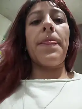 Snapshot of Hairydoll_ chatting on October 2025 04:50:01 PM Hairydoll online show from October 2025 04:50:01 PM