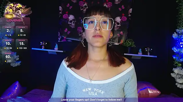 Snapshot of Hairydoll_ chatting on November 2025 09:17:01 PM Hairydoll online show from November 2025 09:17:01 PM