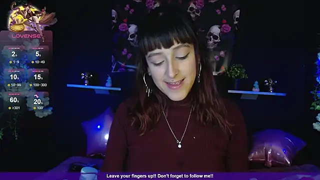 Snapshot of Hairydoll_ chatting on December 2025 10:38:02 PM Hairydoll online show from December 2025 10:38:02 PM