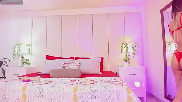 Snapshot of princesssammy2 chatting on October 2025 10:10:01 PM princesssammy2 online show from October 2025 10:10:01 PM