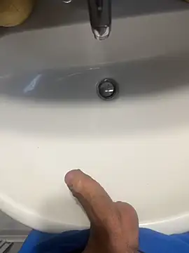 Snapshot of impaolo20 chatting on December 2025 03:07:01 PM impaolo20 online show from December 2025 03:07:01 PM