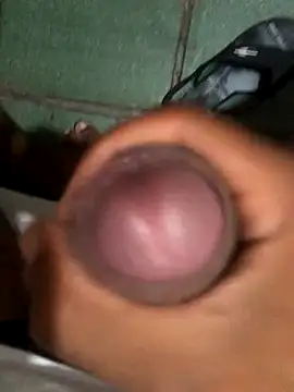 Snapshot of Andreizinho34 chatting on January 2026 12:46:02 AM Andreizinho34 online show from January 2026 12:46:02 AM