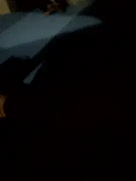 Snapshot of Andreizinho34 chatting on January 2026 11:43:02 PM Andreizinho34 online show from January 2026 11:43:02 PM