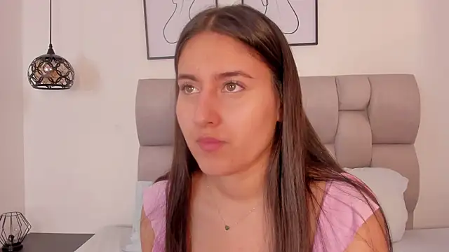 Snapshot of Hanna_Evans__ chatting on November 2025 12:27:02 PM Hanna Evans online show from November 2025 12:27:02 PM