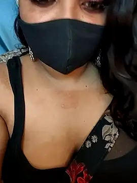 Snapshot of Tamil_hot_whiskey_girl chatting on March 2025 10:53:02 PM Tamil hot whiskey girl online show from March 2025 10:53:02 PM