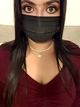 Snapshot of Tamil_hot_whiskey_girl chatting on September 2025 01:59:01 PM Tamil hot whiskey girl online show from September 2025 01:59:01 PM