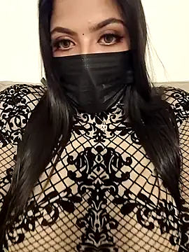 Snapshot of Tamil_hot_whiskey_girl chatting on September 2025 05:18:02 PM Tamil hot whiskey girl online show from September 2025 05:18:02 PM