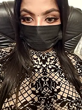 Snapshot of Tamil_hot_whiskey_girl chatting on October 2025 12:41:02 AM Tamil hot whiskey girl online show from October 2025 12:41:02 AM