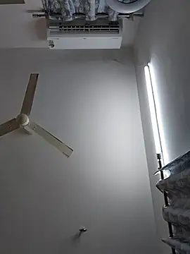 Snapshot of Tamil_hot_whiskey_girl chatting on October 2025 04:28:01 PM Tamil hot whiskey girl online show from October 2025 04:28:01 PM