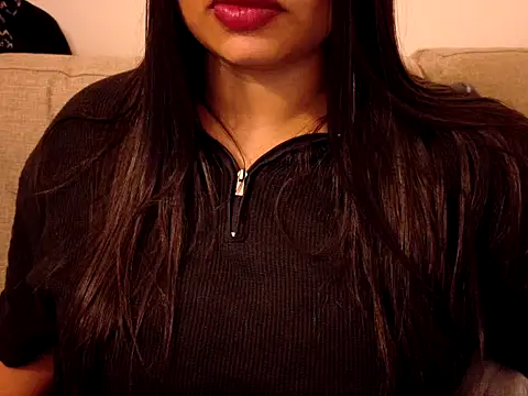 Snapshot of Tamil_hot_whiskey_girl chatting on November 2025 12:48:01 PM Tamil hot whiskey girl online show from November 2025 12:48:01 PM