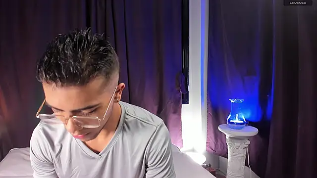 Colstorw  online show from November 2025 10:17:02 AM