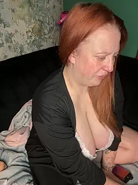 Snapshot of XxXMistyXxX chatting on November 2025 10:45:02 PM XxXMistyXxX online show from November 2025 10:45:02 PM