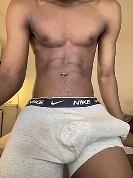 Renoirmonter online show from March 2026 05:17:02 PM