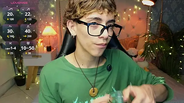 Matty Sparkk online show from March 2026 12:53:01 PM