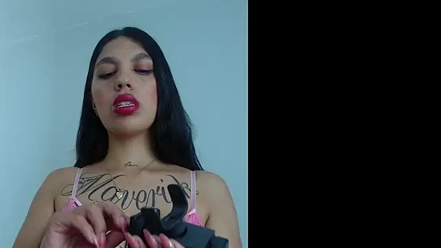 Snapshot of TATILARSON1 chatting on September 2025 07:47:01 PM TATILARSON1 online show from September 2025 07:47:01 PM