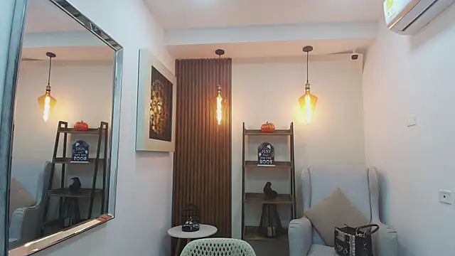 Snapshot of Coral_Lise chatting on October 2025 11:09:01 AM Coral Lise online show from October 2025 11:09:01 AM