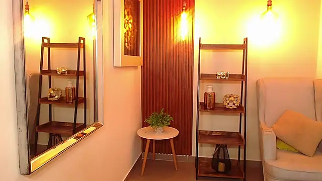 Snapshot of Coral_Lise chatting on November 2025 11:12:02 AM Coral Lise online show from November 2025 11:12:02 AM