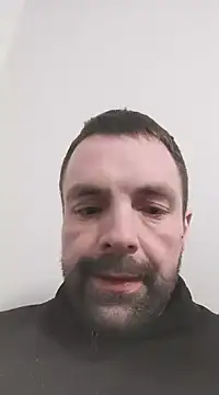 Snapshot of MaksDzubaV chatting on March 2025 10:07:02 PM MaksDzubaV online show from March 2025 10:07:02 PM