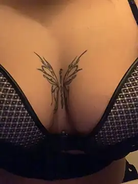 Snapshot of mariabootyyy chatting on March 2025 07:38:02 PM mariabootyyy online show from March 2025 07:38:02 PM