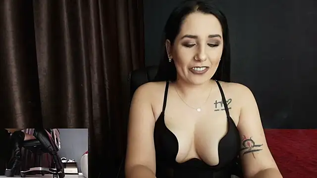 Snapshot of missdyaa chatting on September 2025 11:09:02 PM missdyaa online show from September 2025 11:09:02 PM