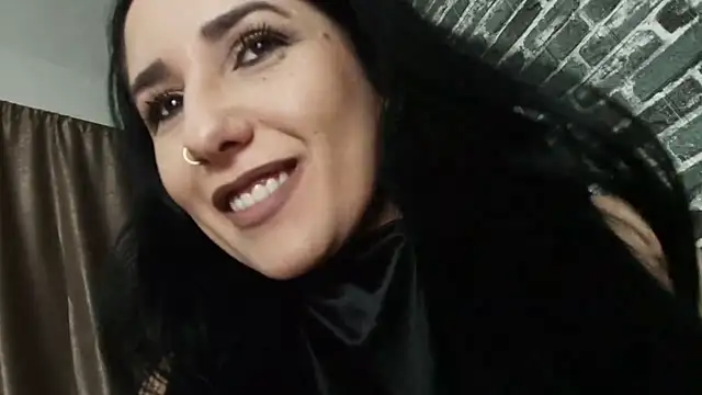 Snapshot of missdyaa chatting on October 2025 11:24:02 PM missdyaa online show from October 2025 11:24:02 PM