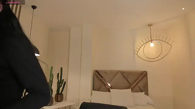 AmaliaCrus online show from November 2025 08:22:01 PM