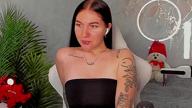 Snapshot of babyisperfect chatting on February 2026 03:48:01 AM babyisperfect online show from February 2026 03:48:01 AM