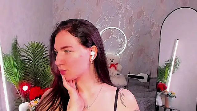 Snapshot of babyisperfect chatting on February 2026 03:51:02 AM babyisperfect online show from February 2026 03:51:02 AM