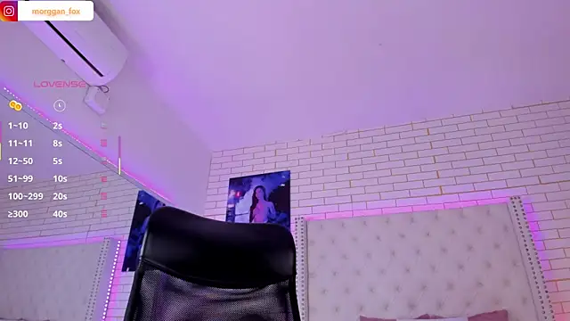 Morggan Fox  online show from May 2026 03:45:02 AM