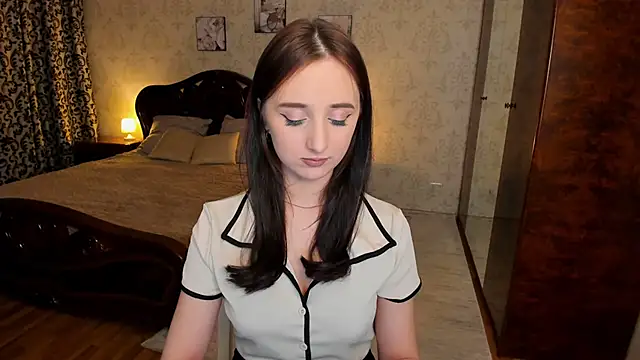 JulietMonli online show from February 2026 07:39:01 PM